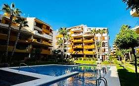 New Apartment With Sea View And Pool